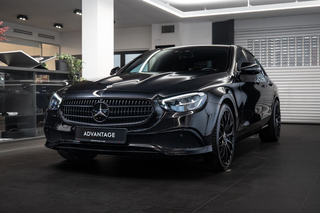 Mercedes-Benz Třídy E d 4MATIC Burmester/360/Vyhříva