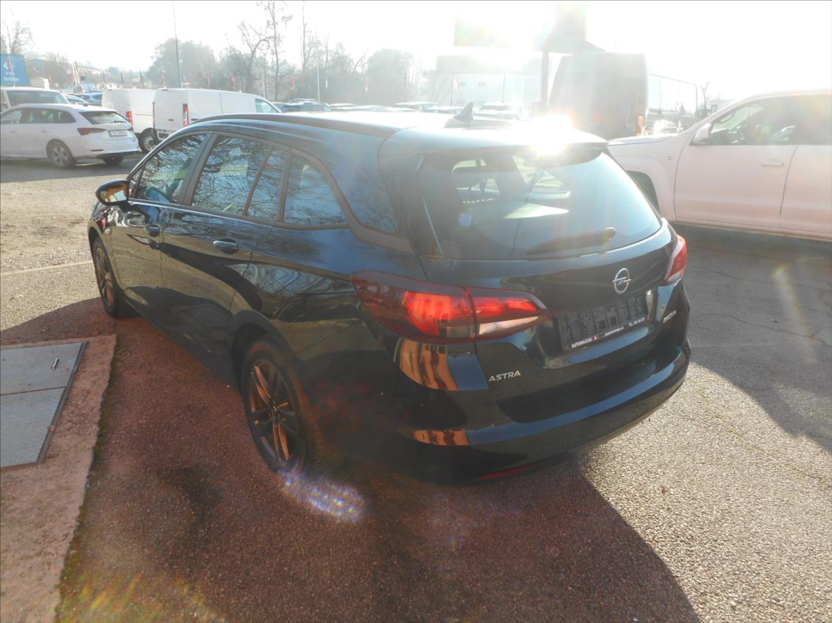 opel-astra-1-6-cdti-sport-tourer - 6