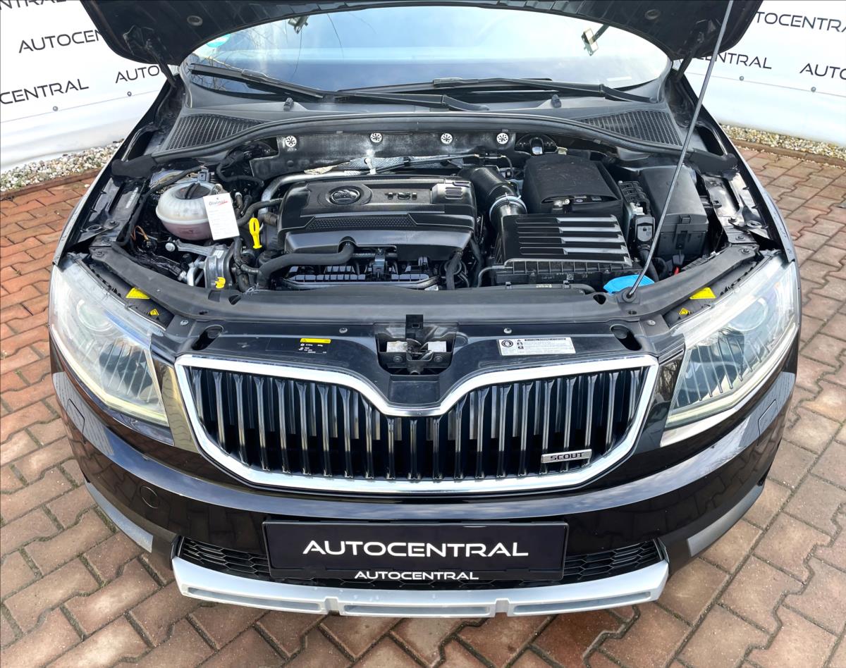 skoda-octavia-1-8-tsi-scout-132kw - 7