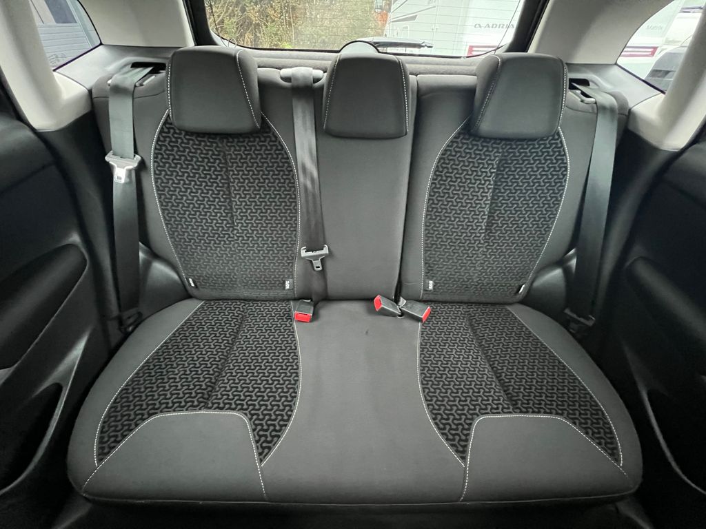 citroen-c3-1-4-vti-95k-servis-zaruka - 6