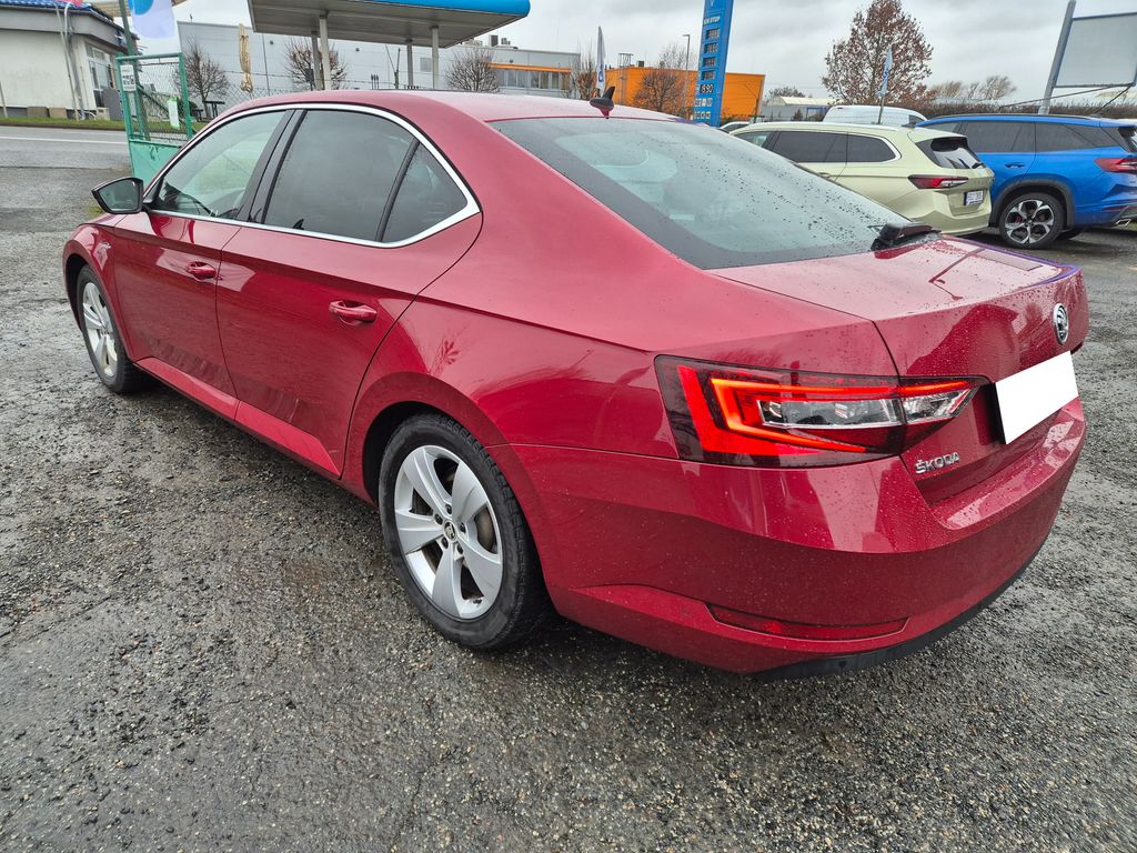 skoda-superb-2-0-tdi-dsg-l-k-cz-1-majite - 6