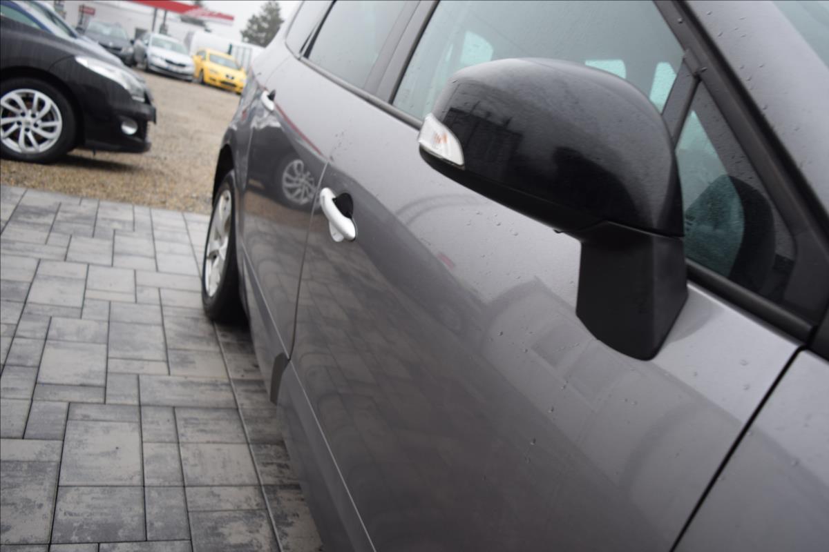 renault-scenic-1-9-dci-96kw-tazne-navi-kamera - 8