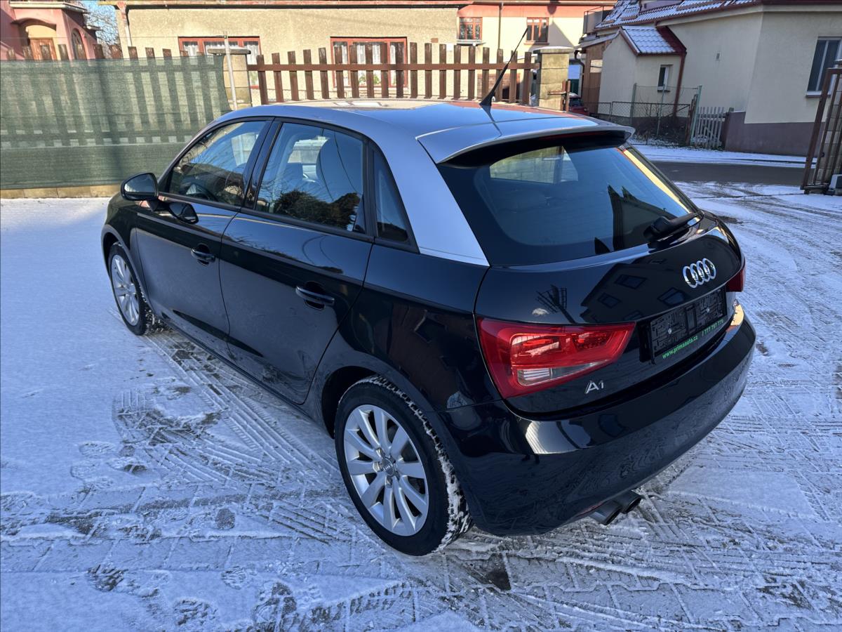 audi-a1-1-4-sportback-top-stav - 6
