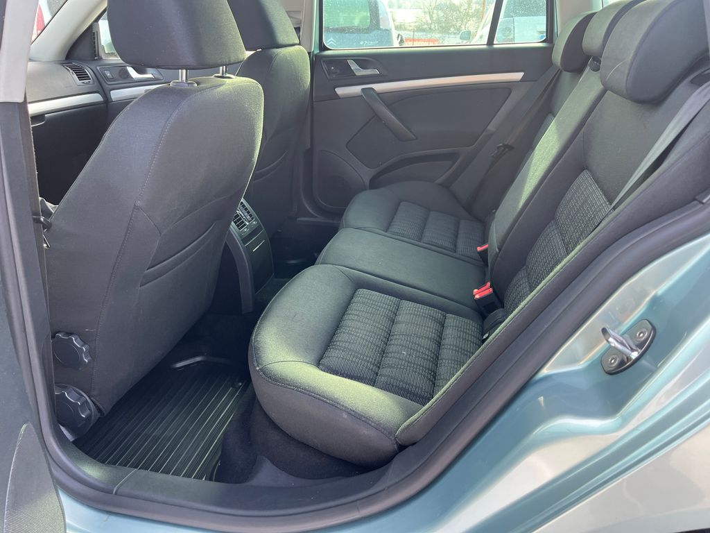 skoda-octavia-1-4-tsi - 5