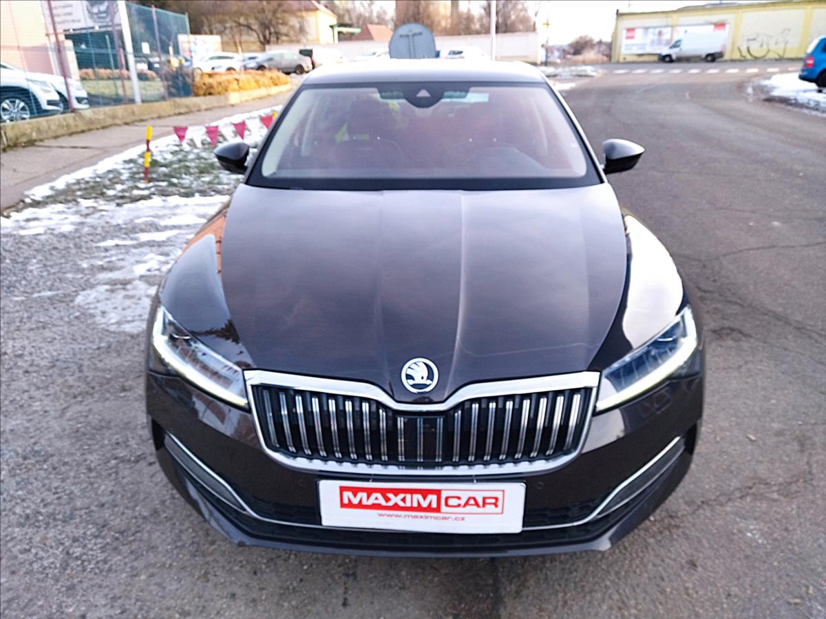 skoda-superb-2-0-tsi-4x4-dsg-200kw-laurin-a-klement - 1