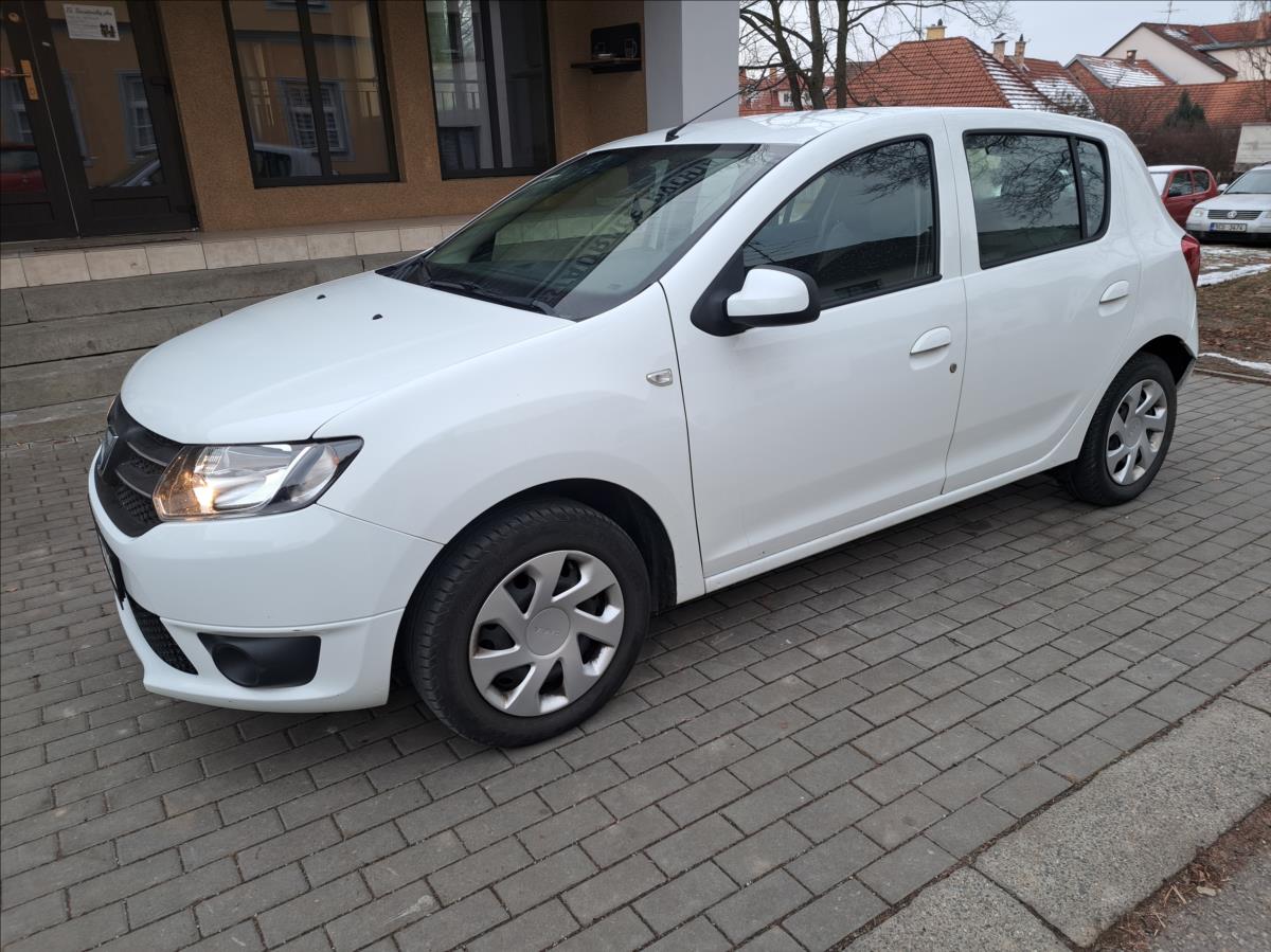 dacia-sandero-1-2-i - 4