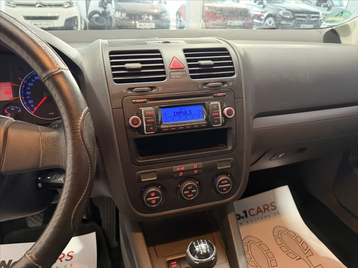 volkswagen-golf-1-4-tsi-90kw-trend-tazne - 7