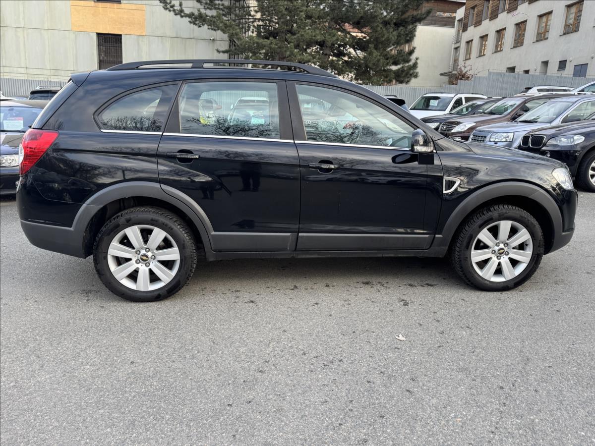 chevrolet-captiva-2-0-4x4-7-mist-krasny-stav - 4