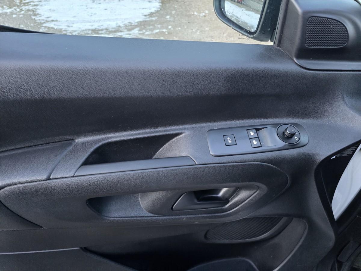 opel-combo-1-5-cdti-xl-dig-klima-navi - 9