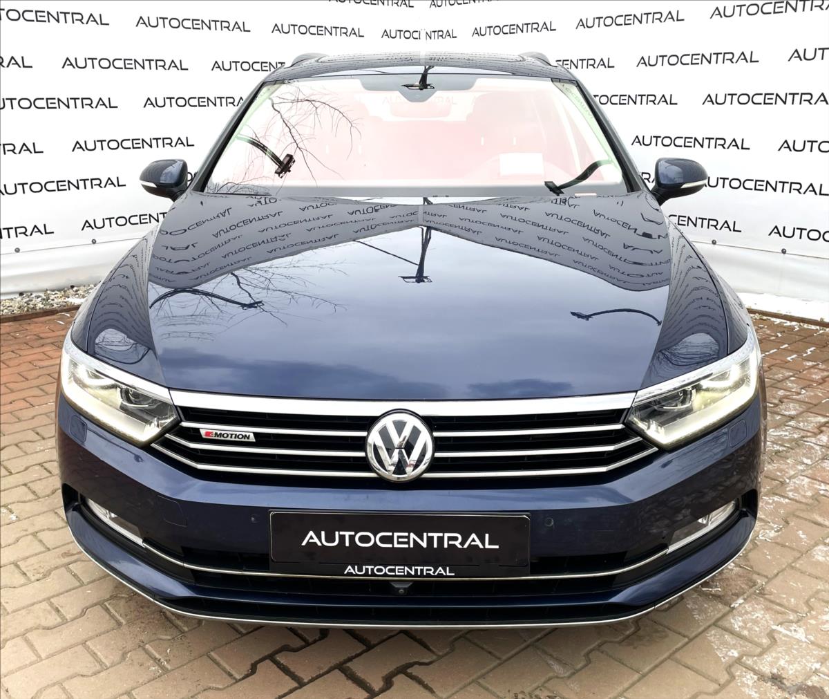 volkswagen-passat-2-0-tdi-higline-176kw-stk-9-27 - 1
