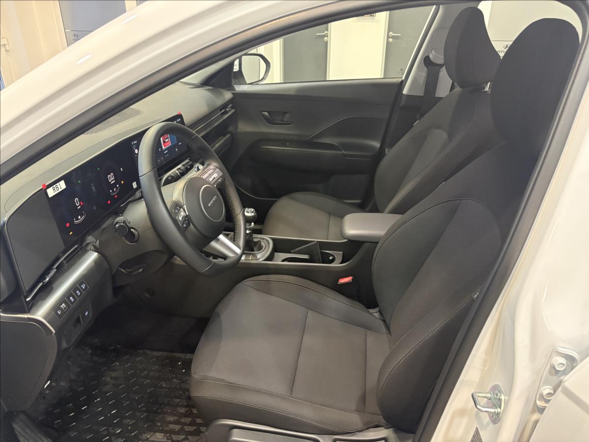 hyundai-kona-1-0-t-gdi-mt-comfort-club-kola - 9