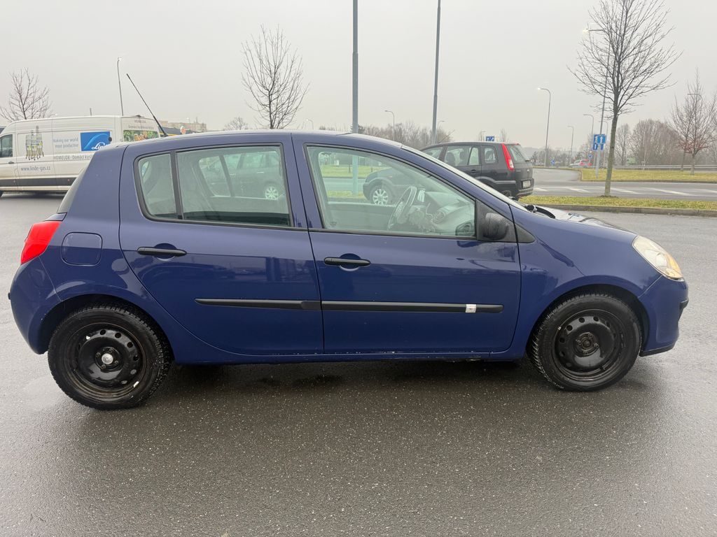 renault-clio-1-5-dci - 5