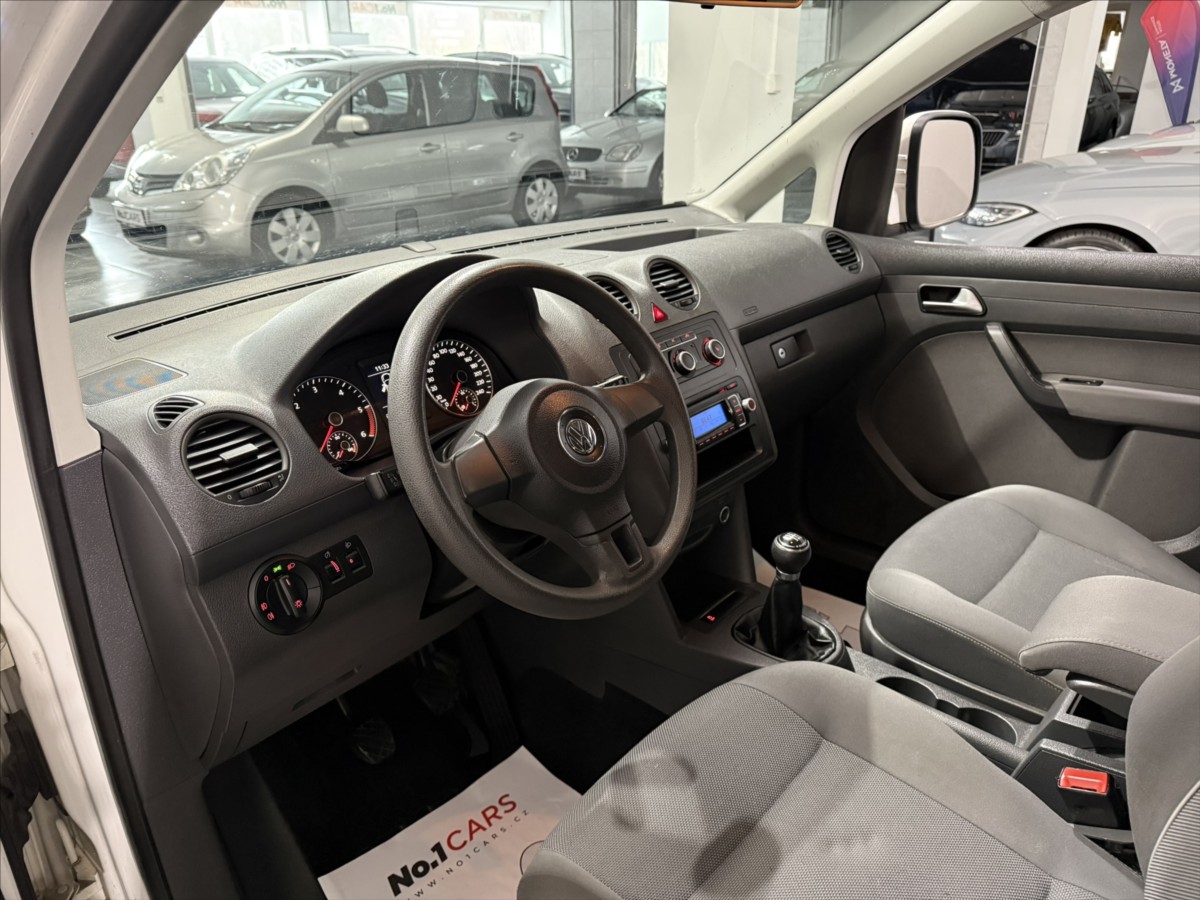 volkswagen-caddy-2-0-tdi-4x4-trend-vyhrev - 5