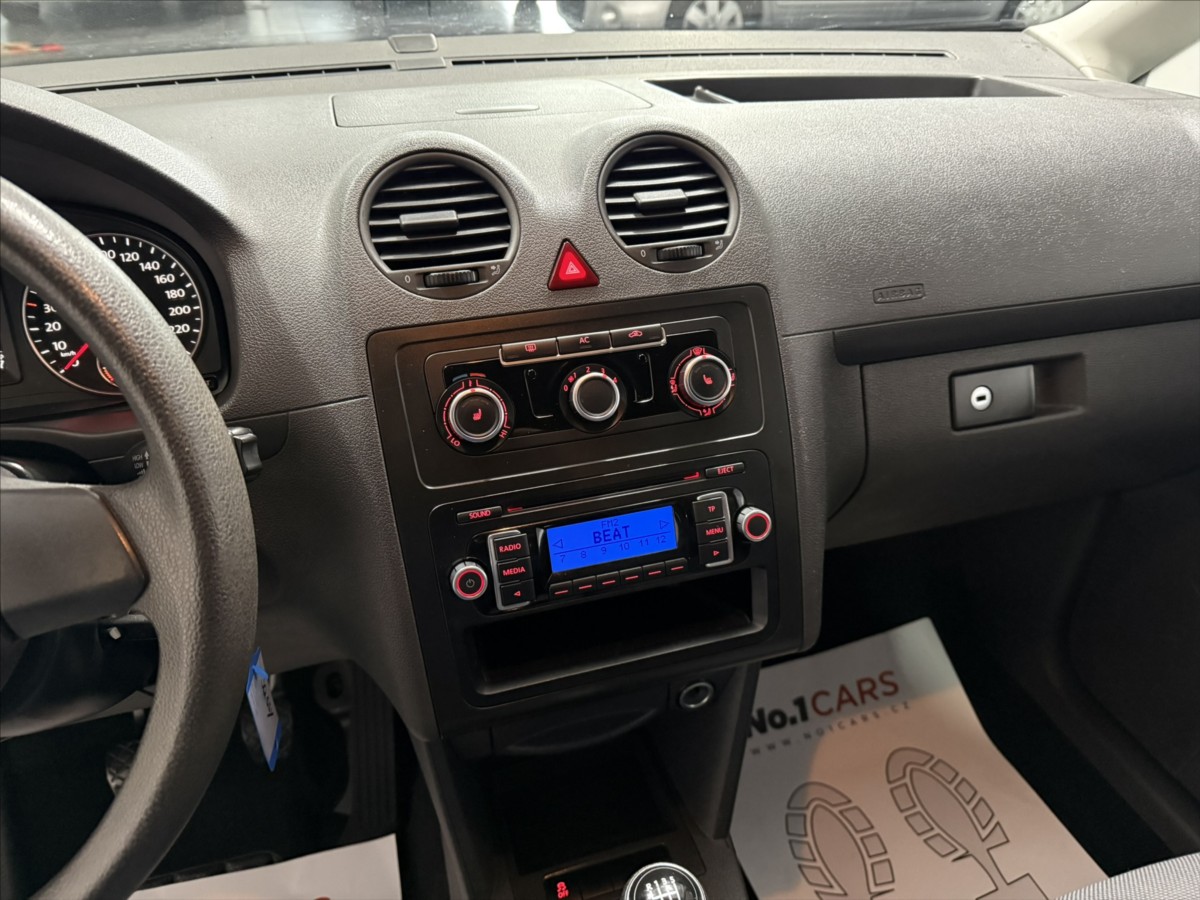 volkswagen-caddy-2-0-tdi-4x4-trend-vyhrev - 8