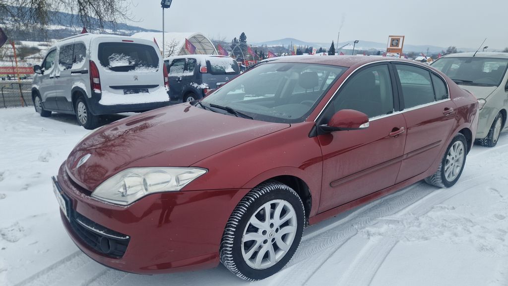 renault-laguna-2-0-dci - 2