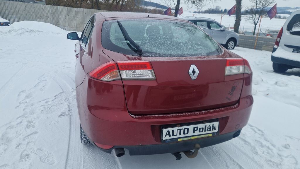 renault-laguna-2-0-dci - 4