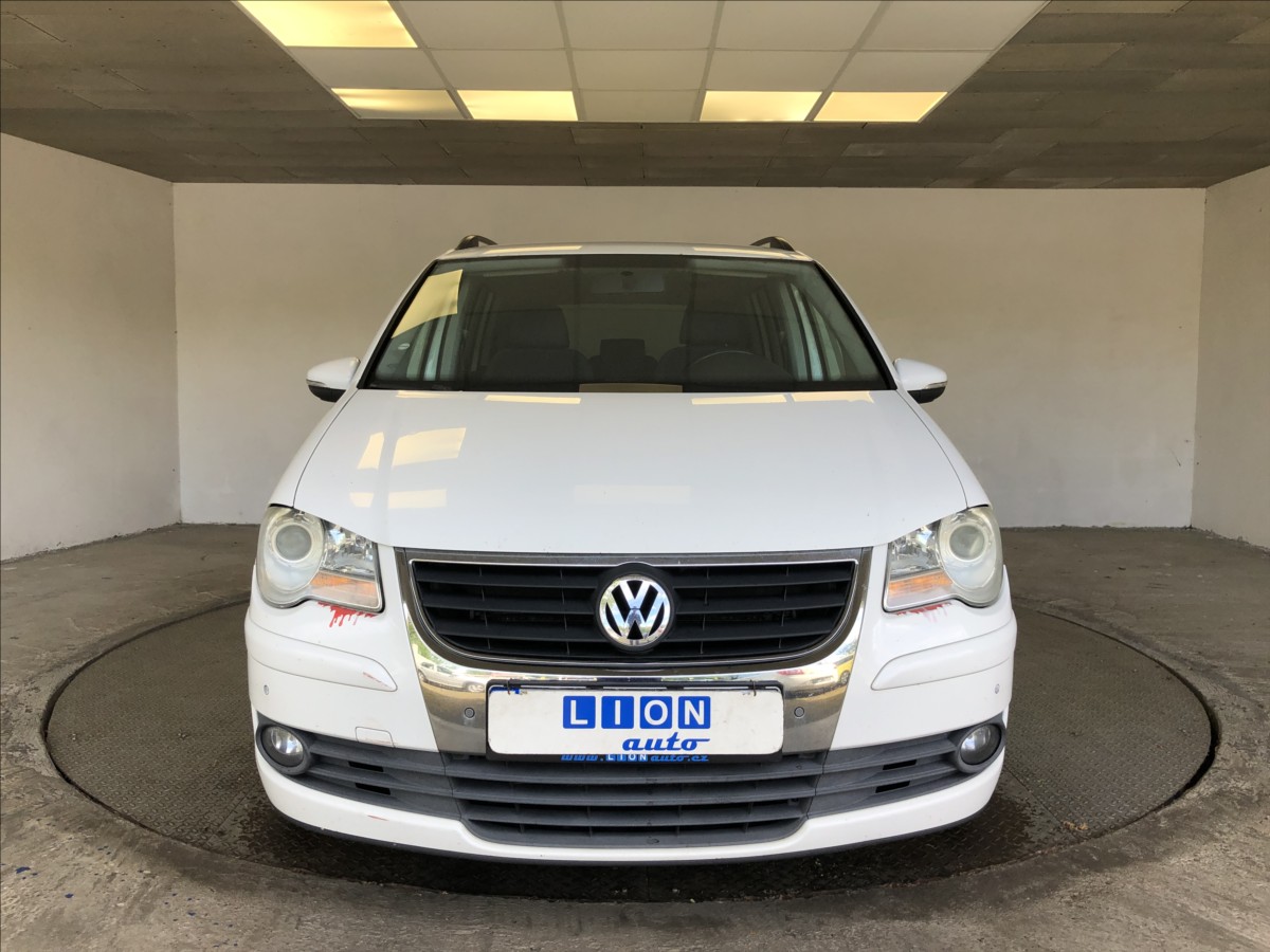 volkswagen-touran-1-9-tdi-trendline - 1