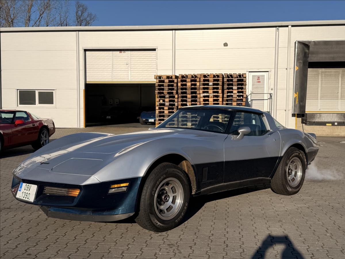 Chevrolet Corvette 5,7 C3 ++po renovaci++