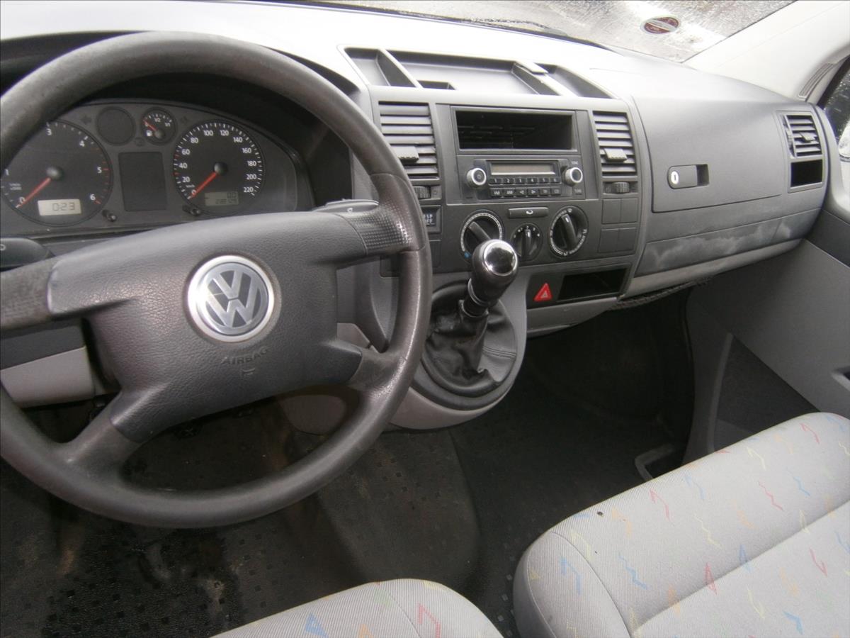 volkswagen-transporter-1-9-tdi - 8