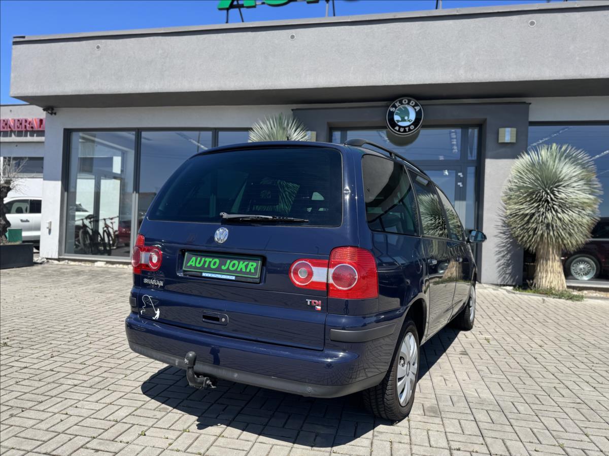 volkswagen-sharan-1-9-tdi-96kw-trendline-facelift - 4