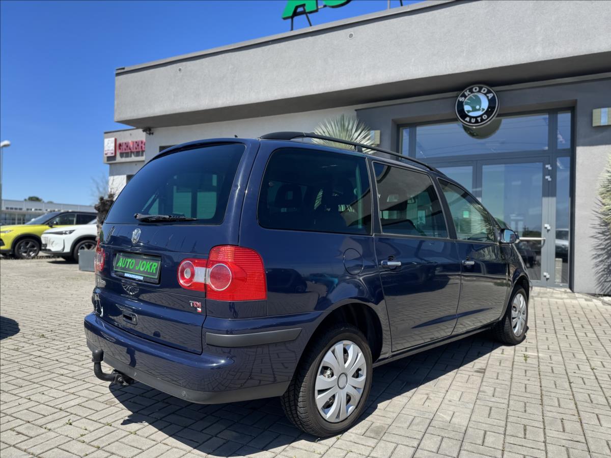 volkswagen-sharan-1-9-tdi-96kw-trendline-facelift - 5