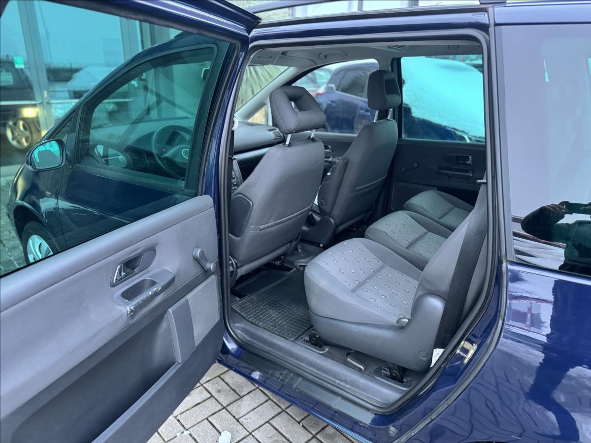 volkswagen-sharan-1-9-tdi-96kw-trendline-facelift - 9