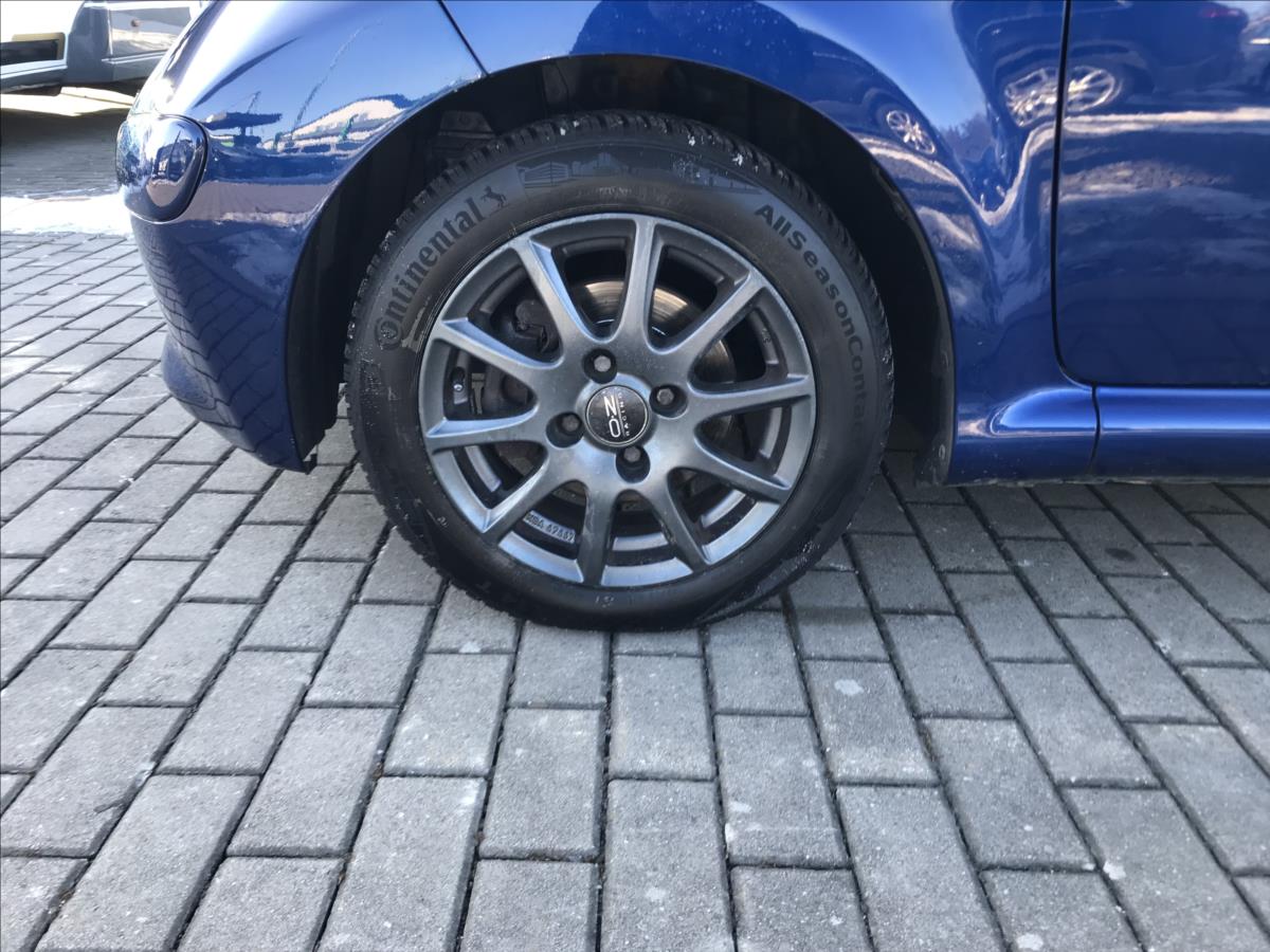 toyota-aygo-1-0 - 7