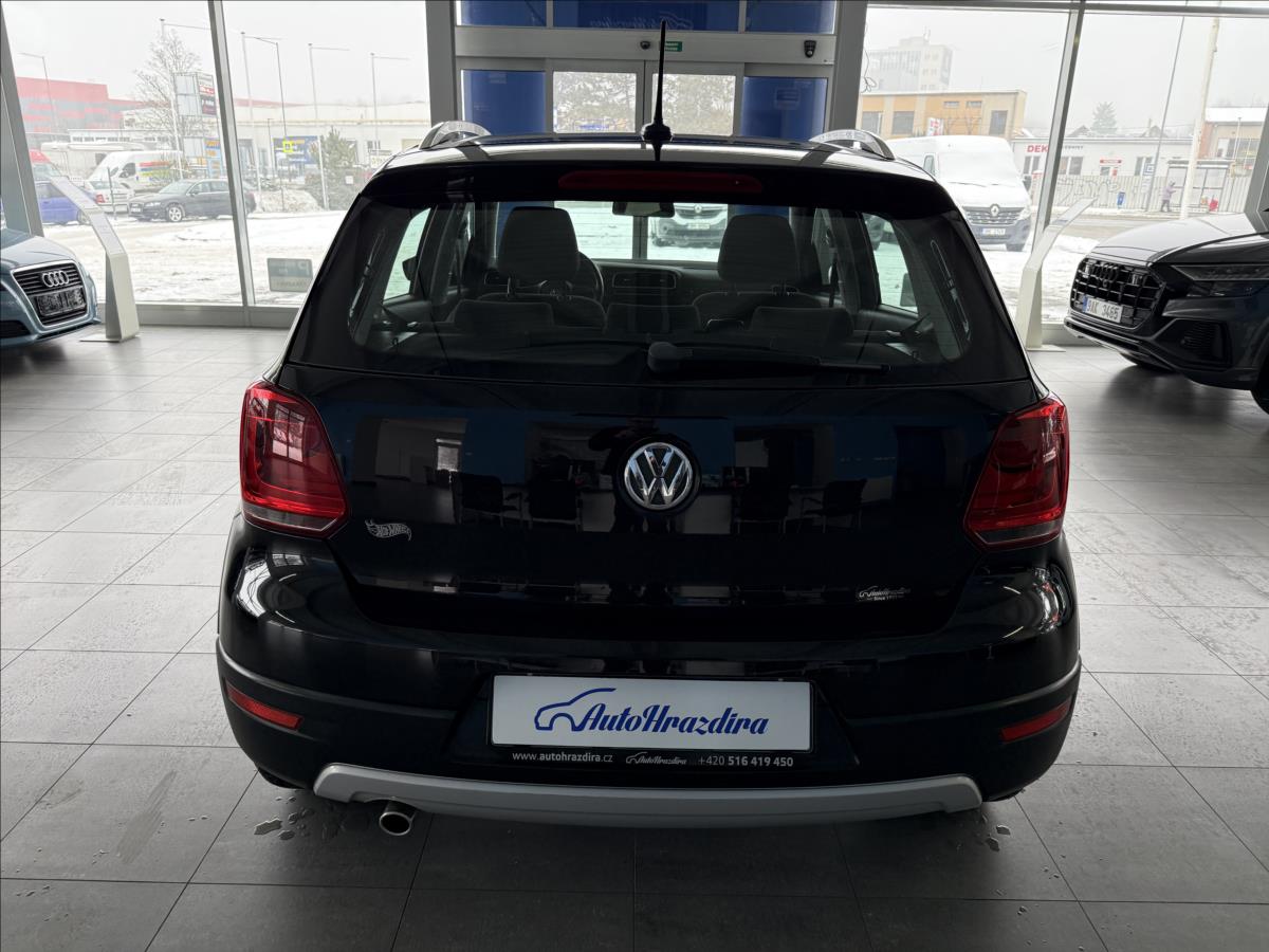 volkswagen-polo-1-2-cross-77kw-servisni-knizka - 4