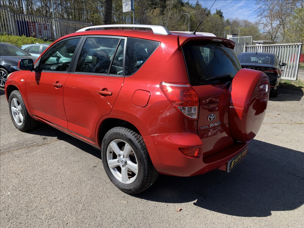 toyota-rav4-2-0-i-4x4-cebia - 6