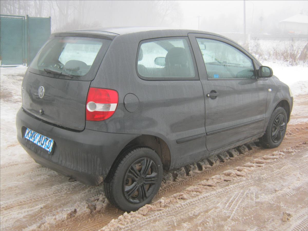 volkswagen-fox-1-2 - 5