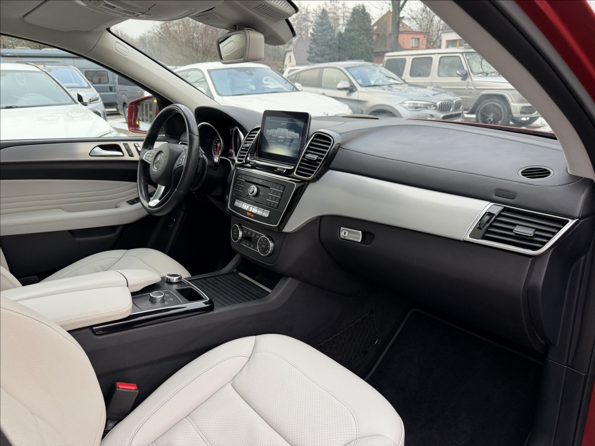 mercedes-benz-gle-350d-coupe-4matic - 9