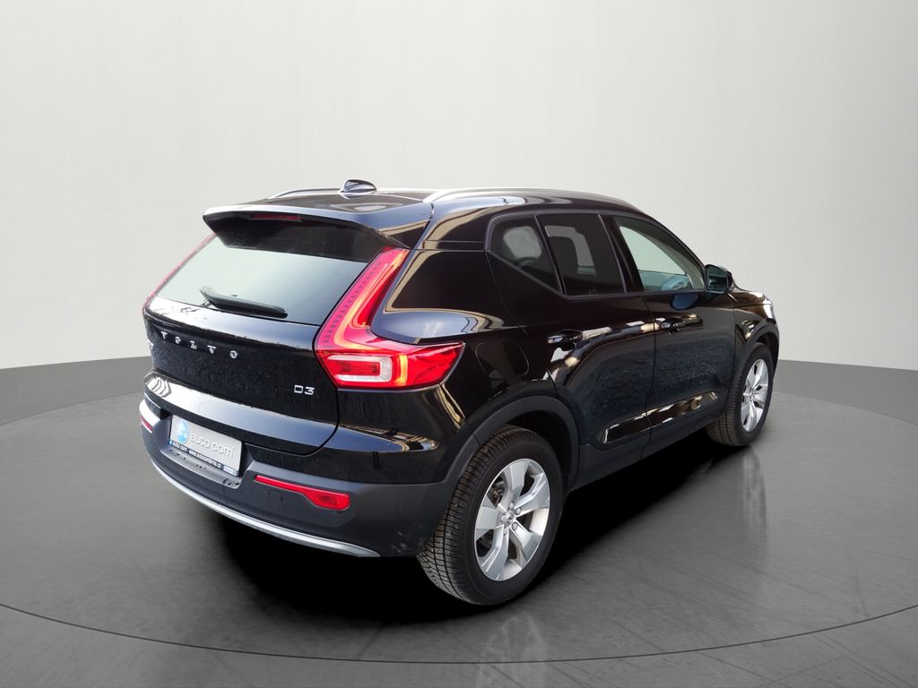 volvo-xc40-d3-a-t-virtual-carplay-kamera - 3