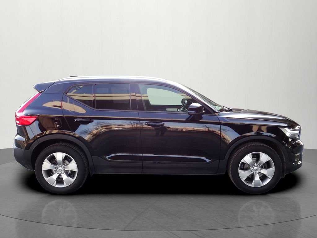 volvo-xc40-d3-a-t-virtual-carplay-kamera - 4