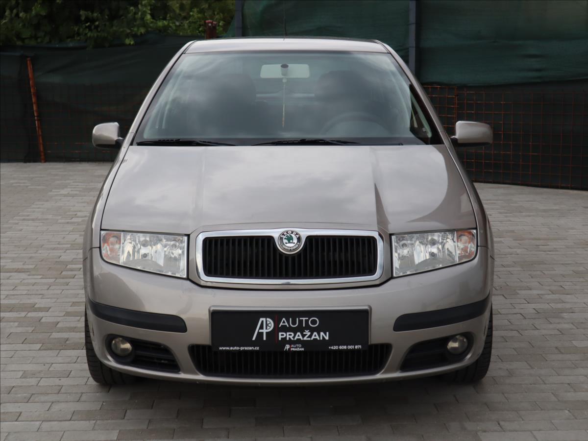 skoda-fabia-1-4-16v-ambiente-klima - 1