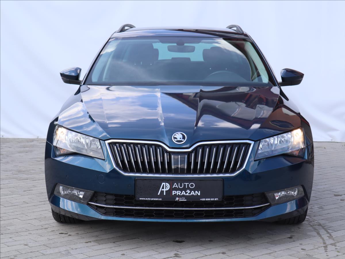skoda-superb-2-0-tdi-kessy-frontassist-parkassist - 1