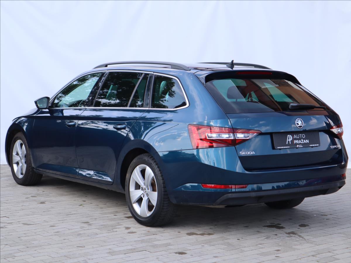 skoda-superb-2-0-tdi-kessy-frontassist-parkassist - 3