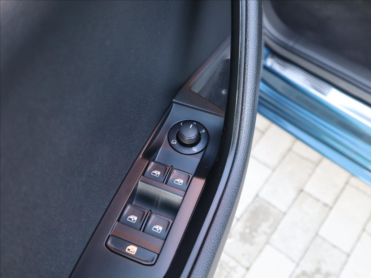 skoda-superb-2-0-tdi-kessy-frontassist-parkassist - 7