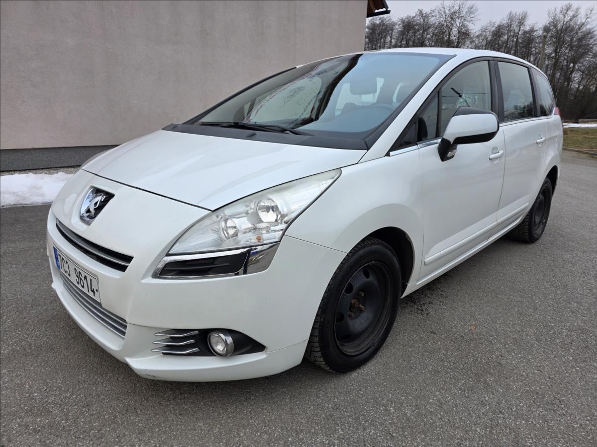 Peugeot 5008 1,6 HDI 84KW 7.MÍST AUTOMAT  1.6HDI 84KW 7.MÍST AUTOMAT