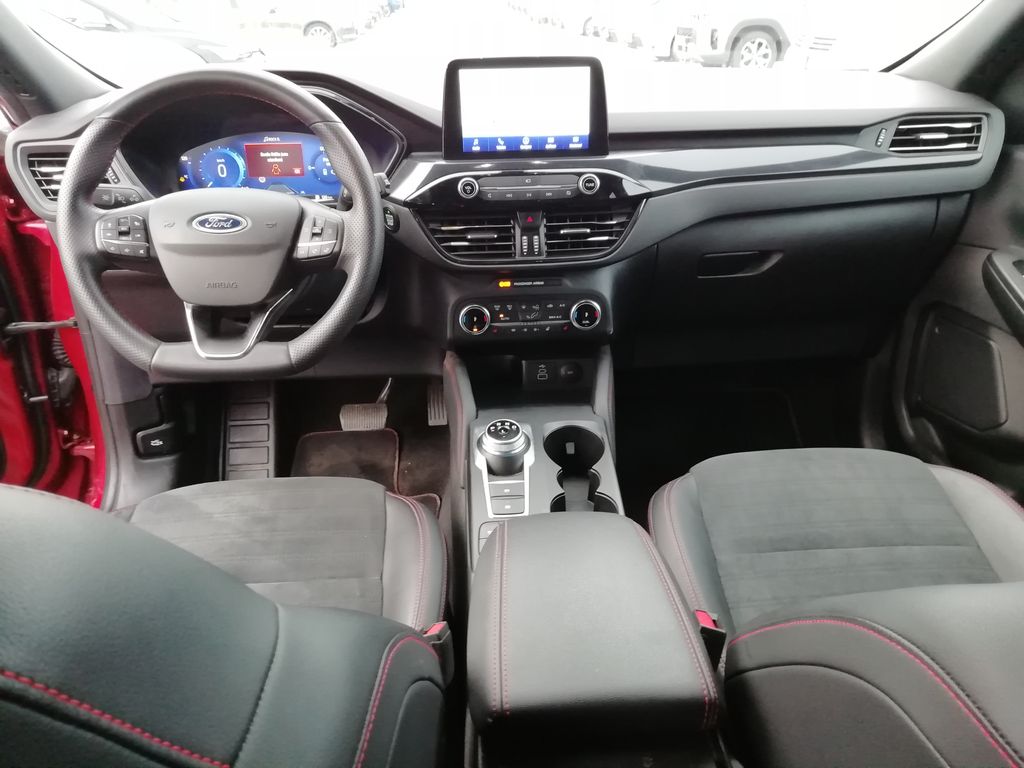 ford-kuga-2-5-hev-fwd-cvt-st-line-x - 6