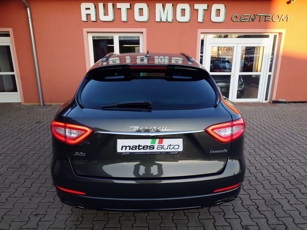 maserati-levante-s-3-0-316-kw - 7