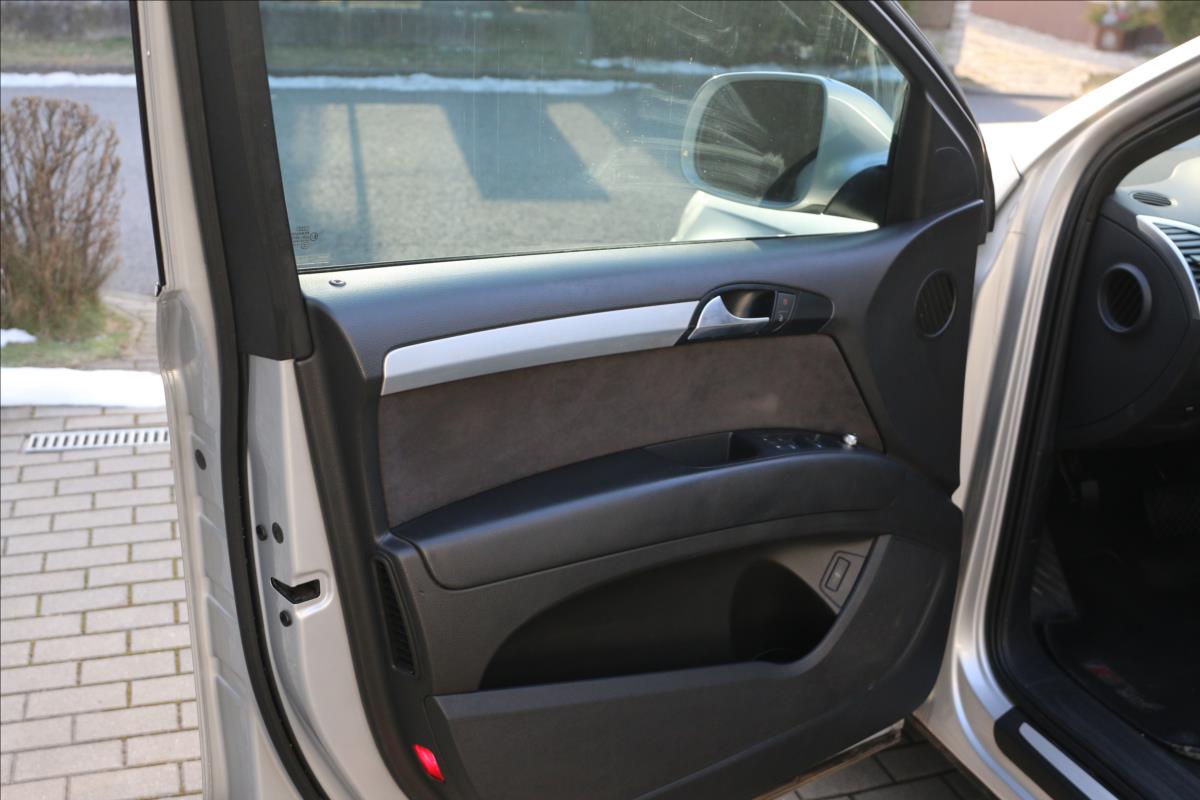 audi-q7-3-0-tdi-s-line-4x4-atm - 7