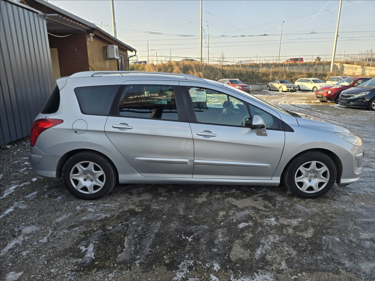 peugeot-308-1-6-hdi-sw - 3