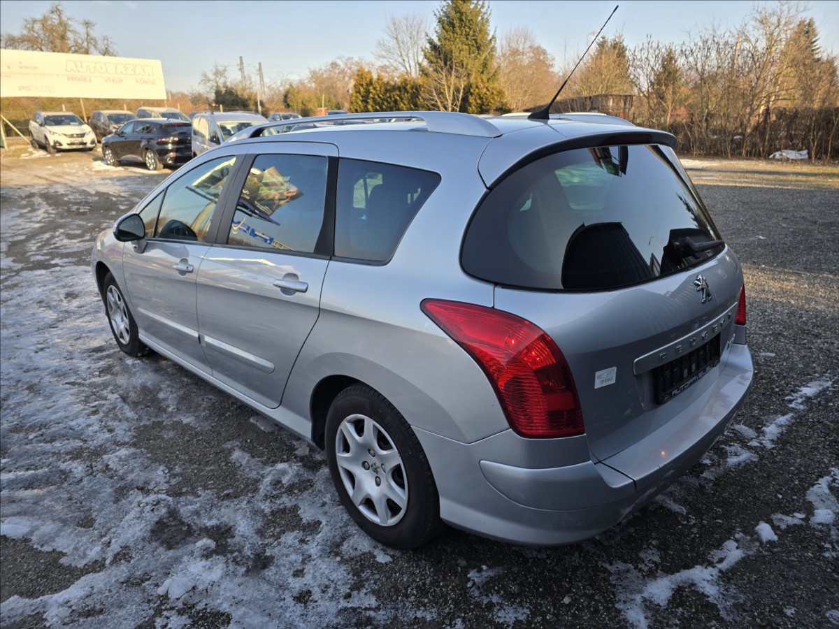 peugeot-308-1-6-hdi-sw - 6