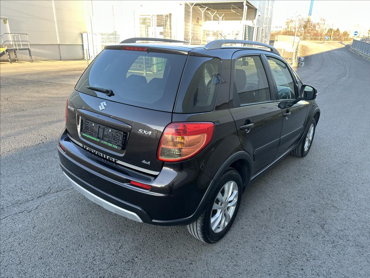 suzuki-sx4-1-6-4x4-style - 2