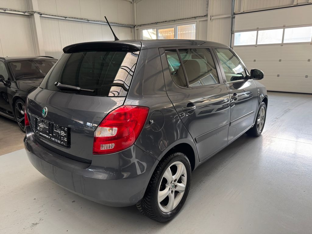skoda-fabia-1-2-tsi-ambition - 5