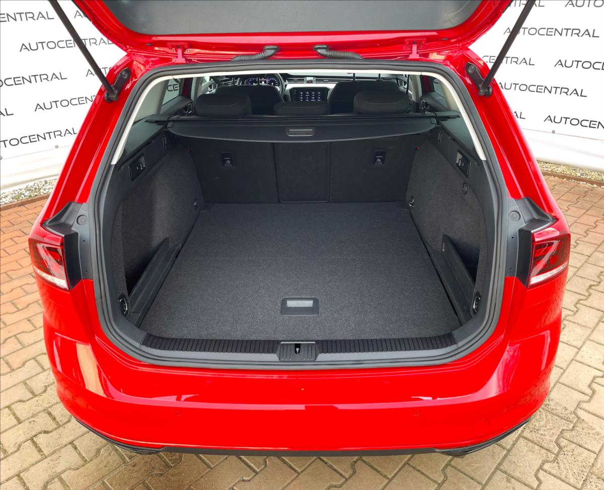 volkswagen-passat-2-0-tdi-po-servisu - 9