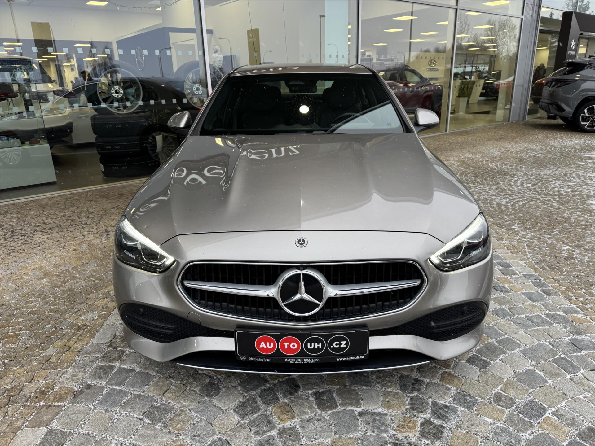 mercedes-benz-tridy-c-c-220d - 1