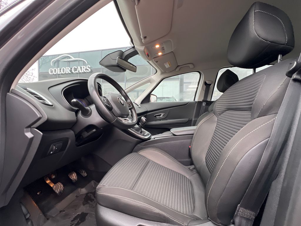 renault-grand-scenic-1-7-bdci-120k-zaruka-servis - 7