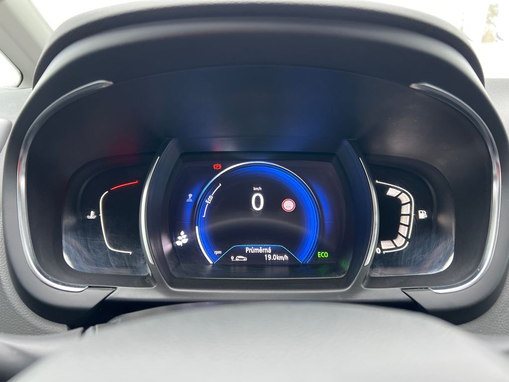 renault-grand-scenic-1-7-bdci-120k-zaruka-servis - 9