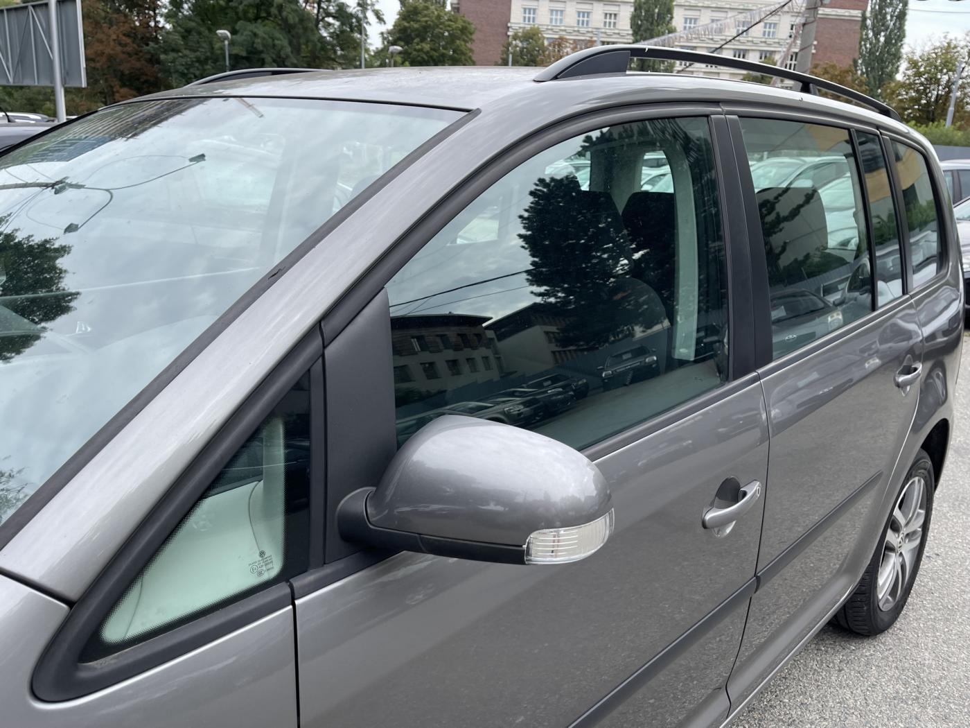 volkswagen-touran-2-0-8ventil-bez-koroze - 4